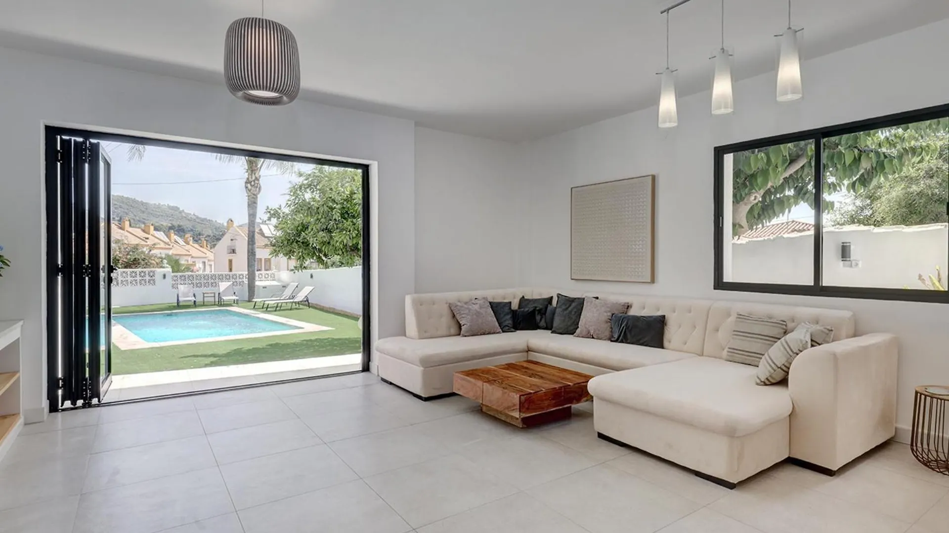 Dom wakacyjny Luxury Villa With Private Pool And Unique Views Pass The Keys Marbella