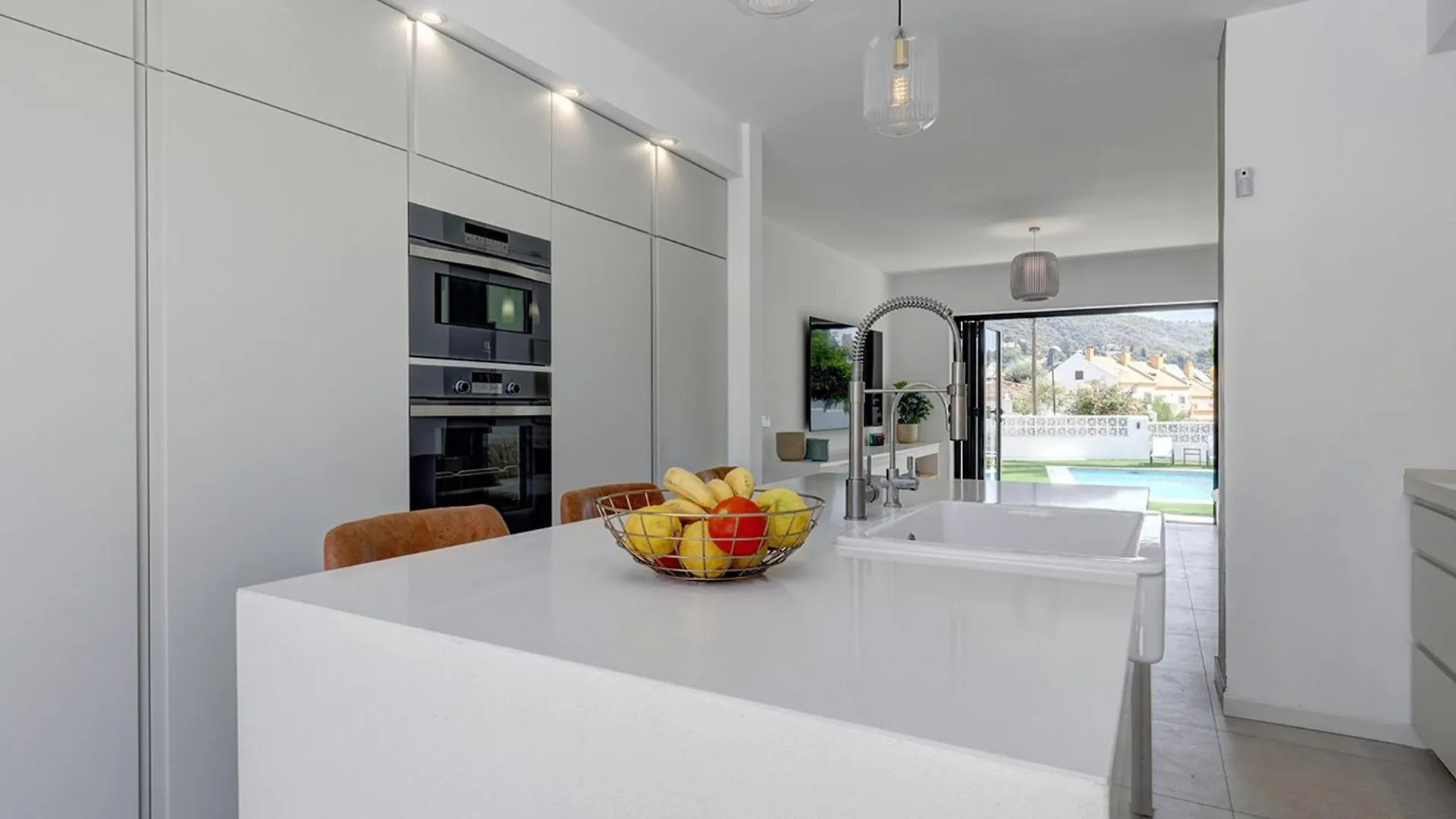 Luxury Villa With Private Pool And Unique Views Pass The Keys Marbella Španělsko
