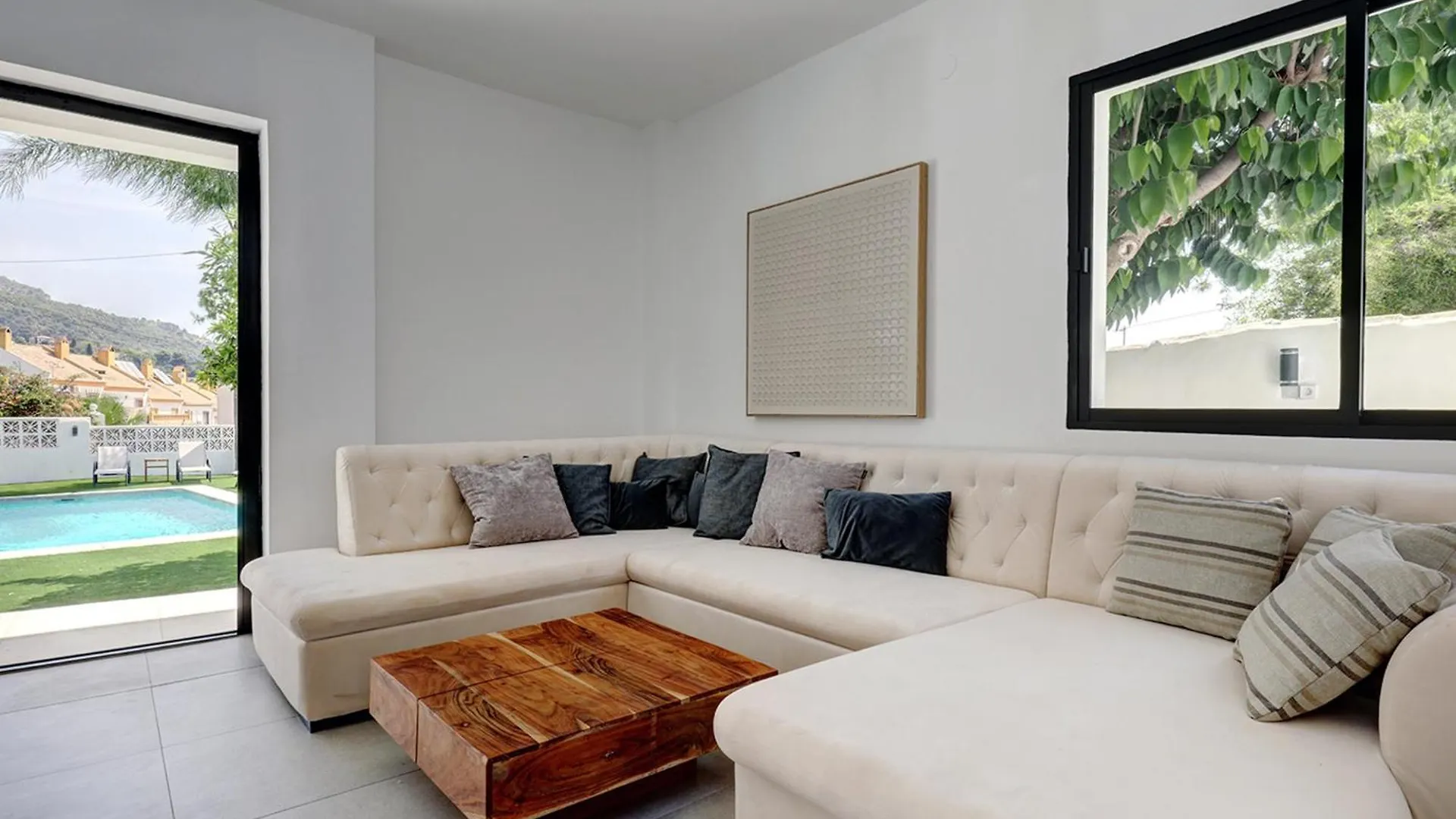 Luxury Villa With Private Pool And Unique Views Pass The Keys Marbella Dom wakacyjny
